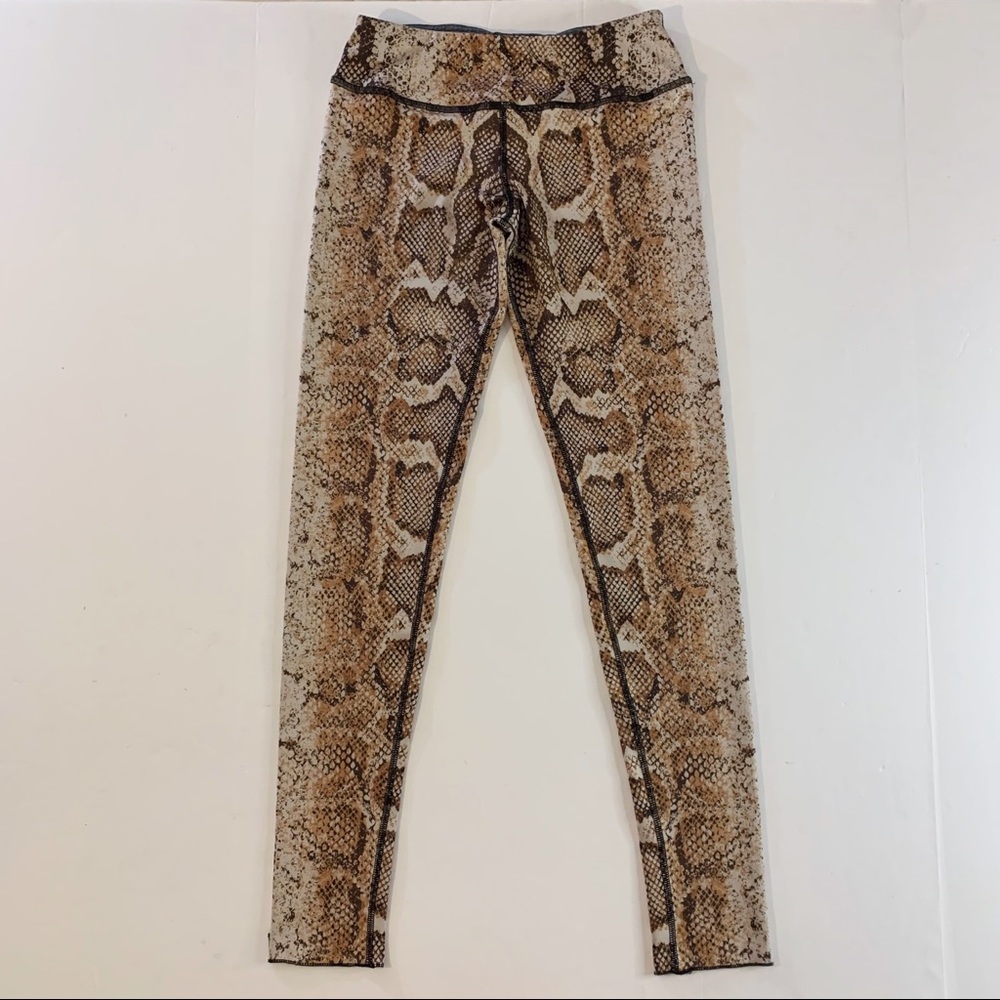 True Religion Bodied Python Leggings - Picture 3 of 8